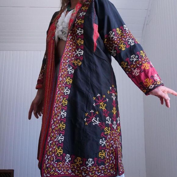 Stunning vintage Turkmen Chodor tribe handmade robe/jacket/duster - Picture 1 of 12